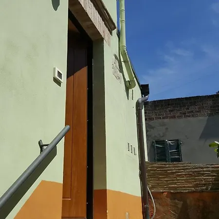 Sotto Al Portico - Yourplace Abruzzo アパート ロッカ・サン・ジョヴァンニ