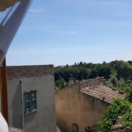 Sotto Al Portico *